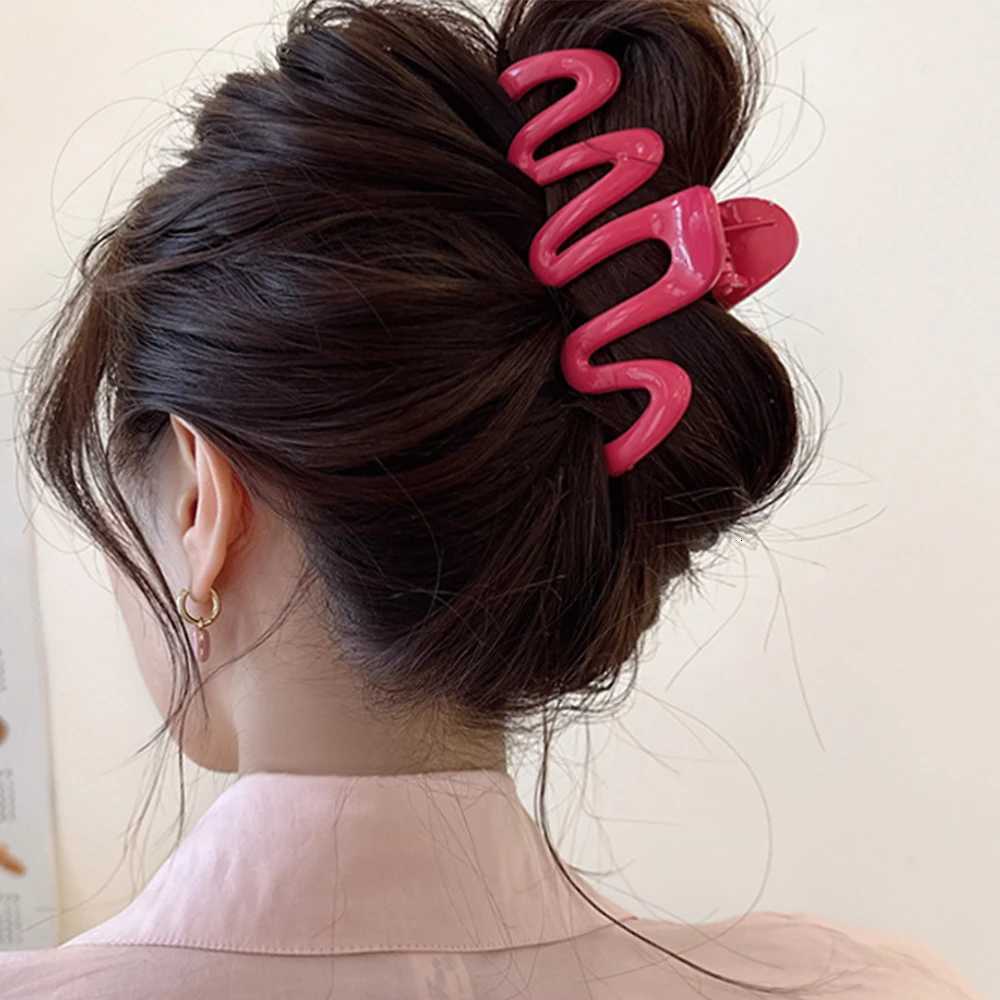 Fashion Acrylic Hair Claw Clip Large Wave Style Hairpins Hair Clamps Barrettes Hair Accessories Hair Grip Women Ponytail Headwear Z250729