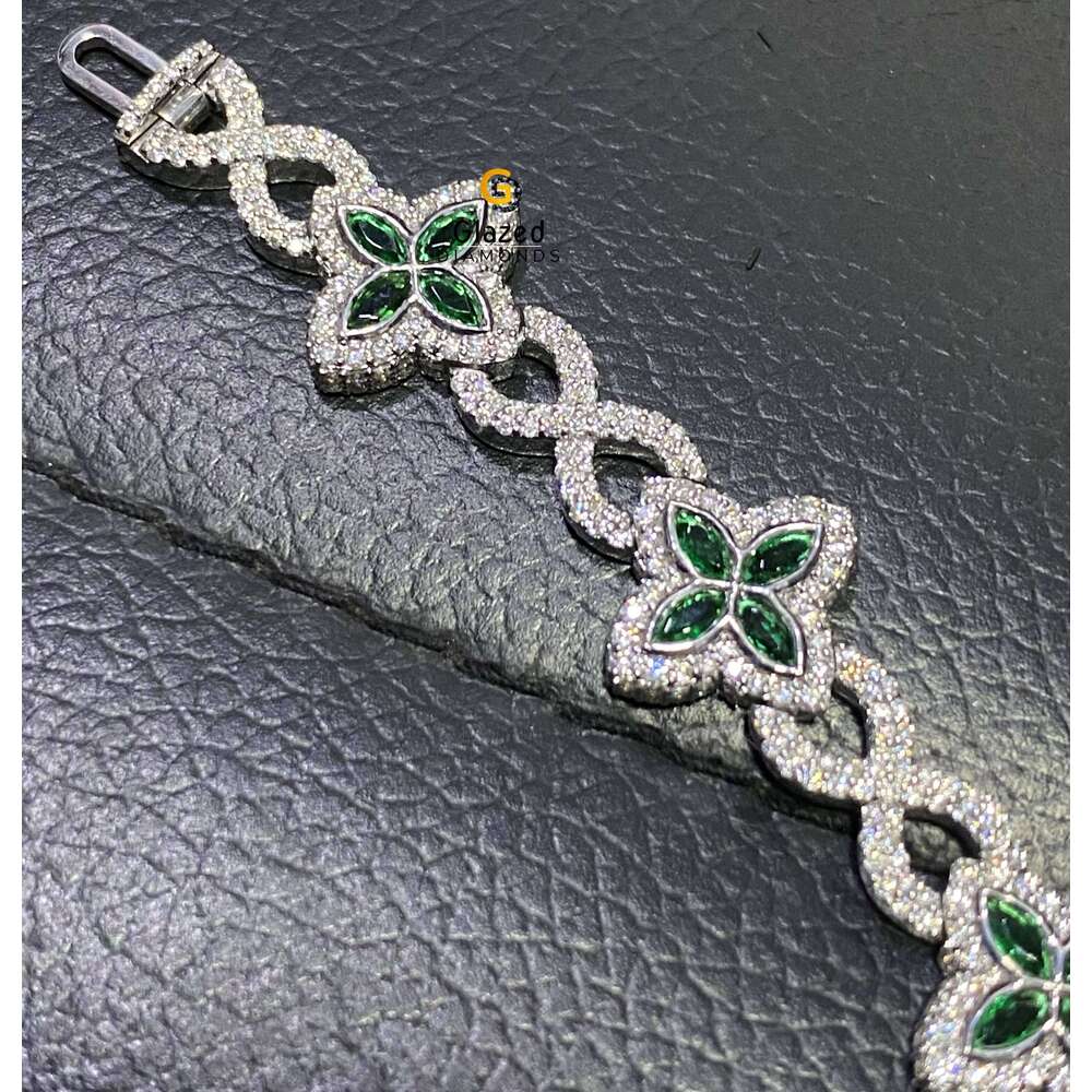 VVs Round Brilliant Cut Moissanite Dias Buss Down Hip Hop Infinity Link Clover Bracelet For Unisex In 10K Solid White Gold