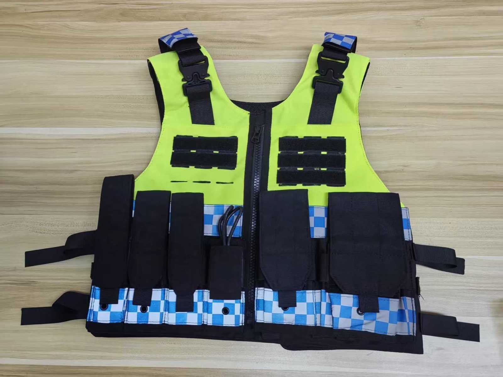 Fluorescent Armor Raccoon Patrol Reflective Mens Tactical Vest Quick Reaction Combat Vest Anti Stab Clothing Z250728
