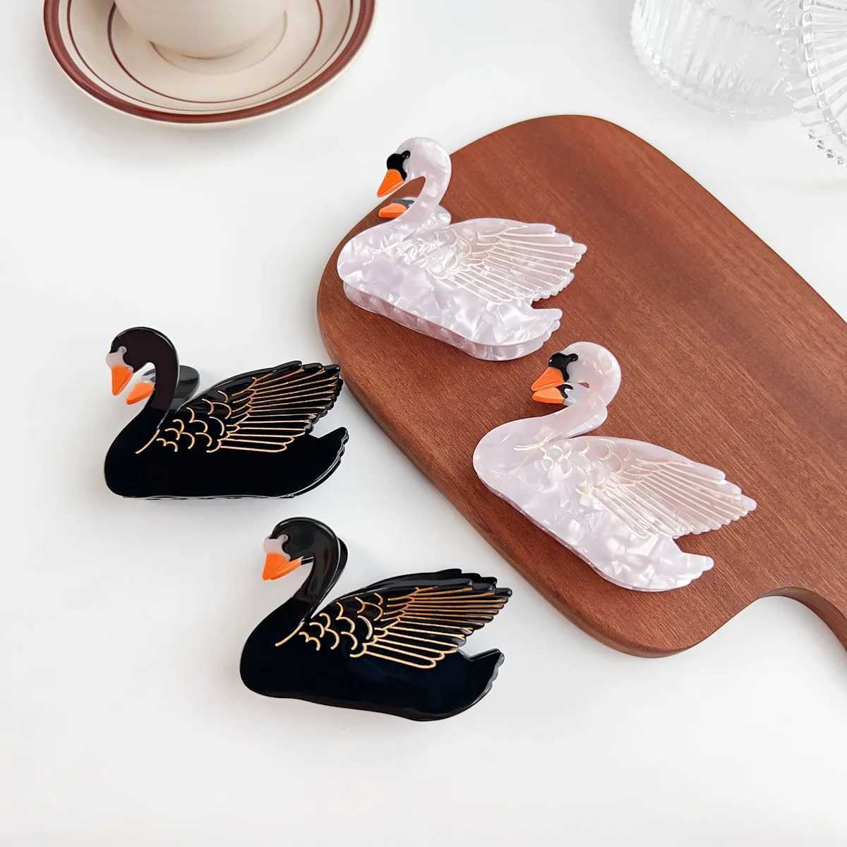 2023 Sweet Cute Black White Swan Hair Claw Eco-Friendly Acetate Claw Clips Animal Crab Hair Clips for Women Hair Accessories Z250729