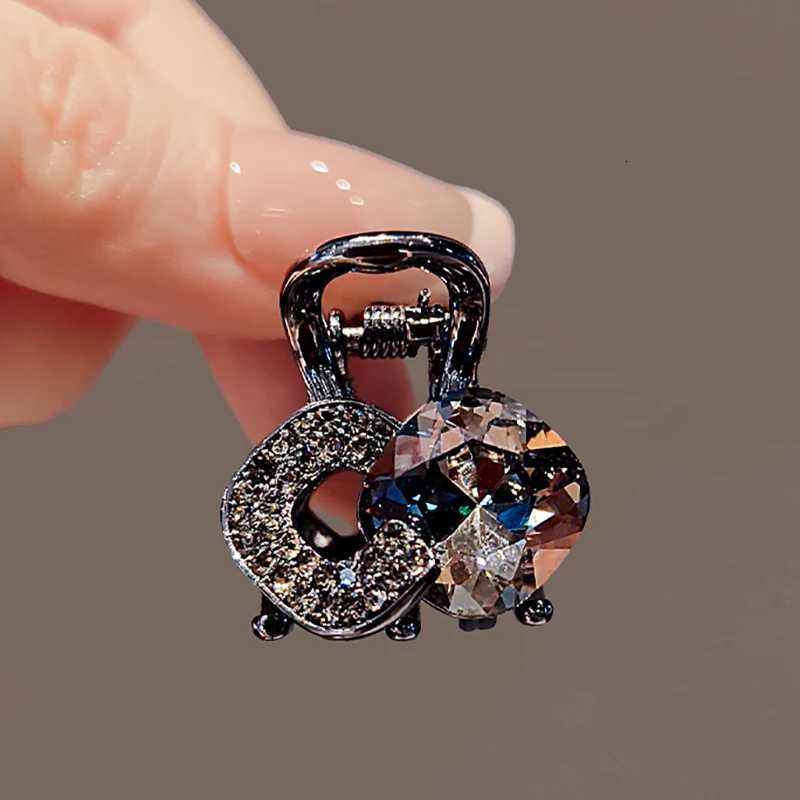 Exquisite Crystal Rhinestone Small Hair Claw Girl Forehead Bangs Clip Cute Side Clip Princess Head Hair Slide New Style Hair Accessory Z250729