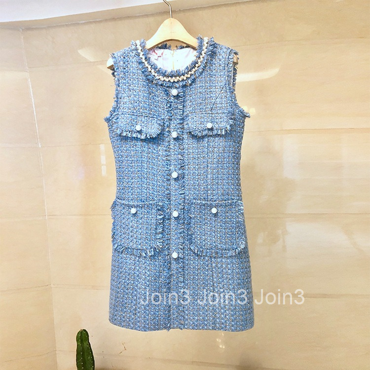 autumn winter fashion designer woolen coat vest small milk sleeveless dress.