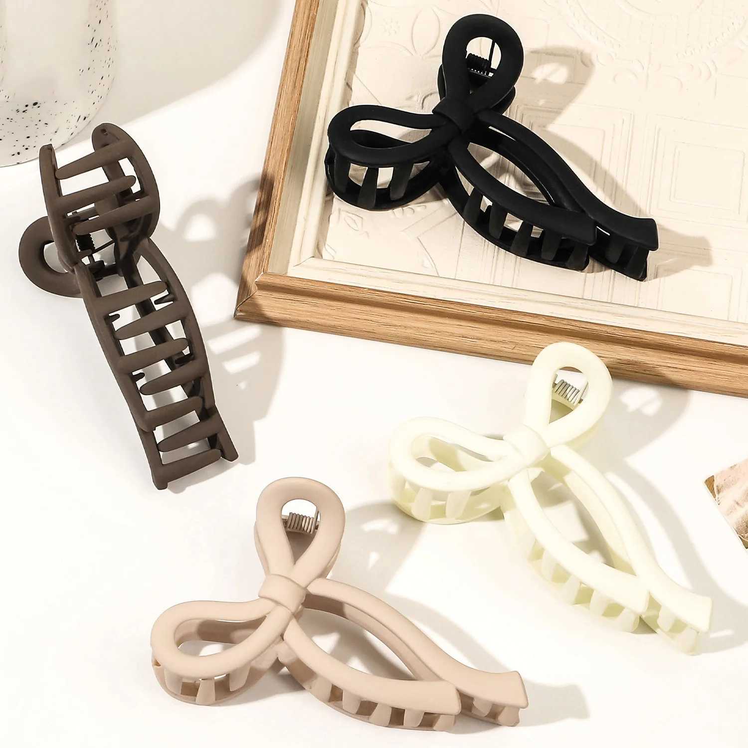 Matte Bow Large Hair Claw Crab Ponytail Hair Accessories for Women Acrylic Bowknot Hair Clips Hairpins Girls Barrettes Headbands Z250729