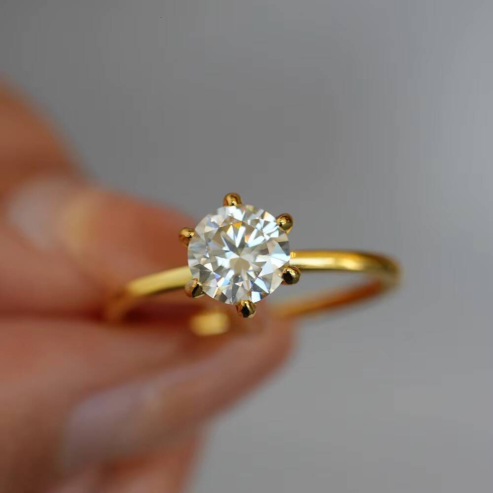 Classic 14K 18K Gold Plating Moissanite Wedding Ring 6 Prong VVS Round Diamond S925 Sterling Silver Rings for Women