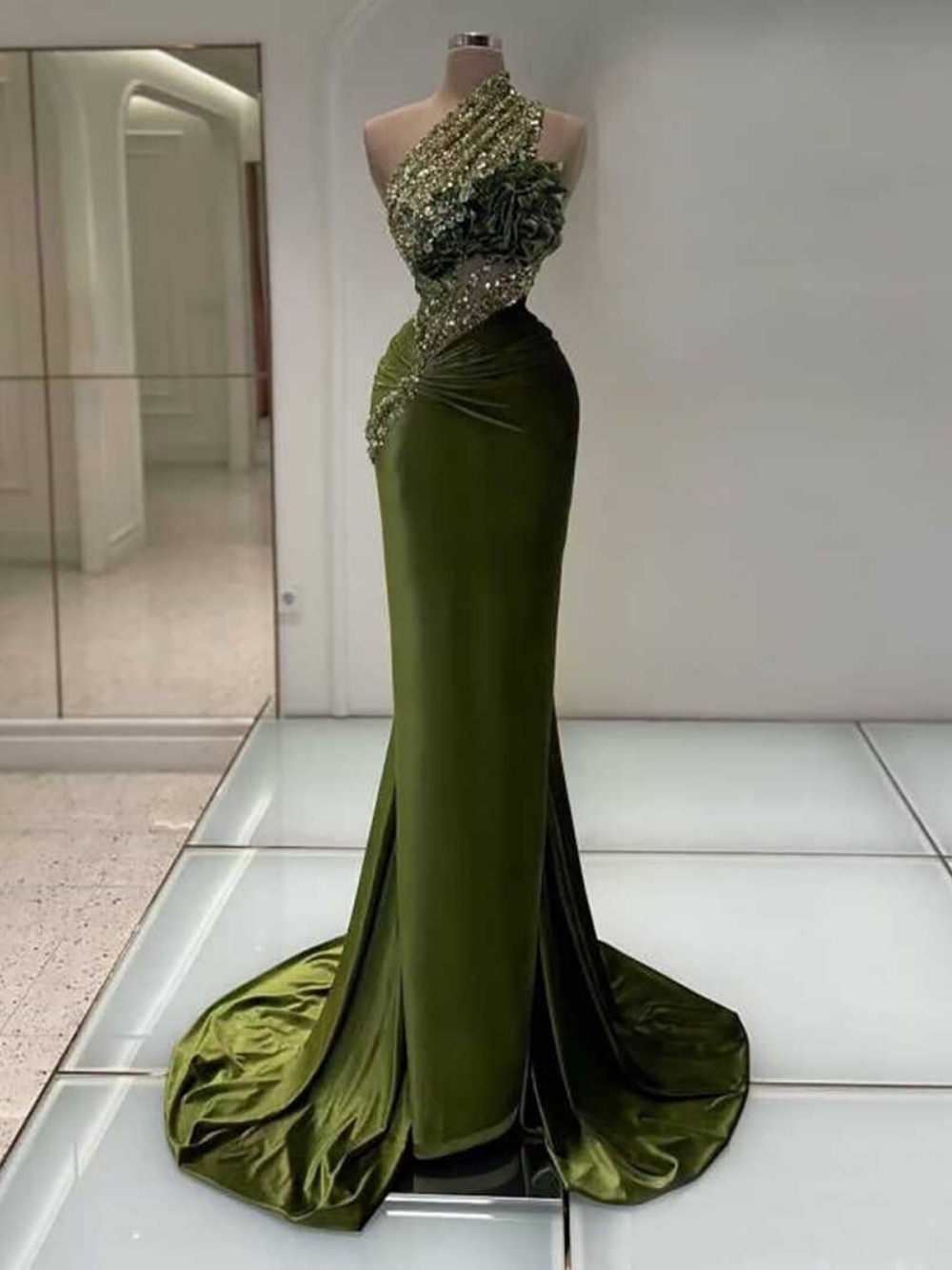Sparkly Sequins Mermaid Evening Dress One Shoulder Sleeveless Beaded Prom Gowns Green Floor Length Party Dresses Customized