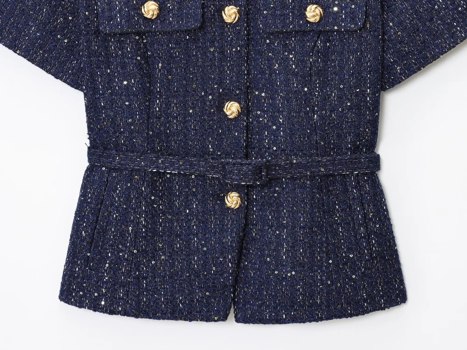 Autumn Womens Wear Gold Button Decoration with Belt Straight Round Neck Short Sleeve Fashion Jacket 250729