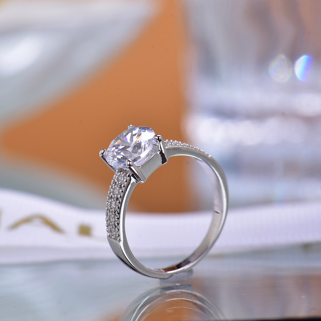 Starry Sky - Style Moissanite Ring - 2ct Center Stone, 925 Sterling Silver, Exquisitely Sparkling, Ideal for Proposals and Anniversaries