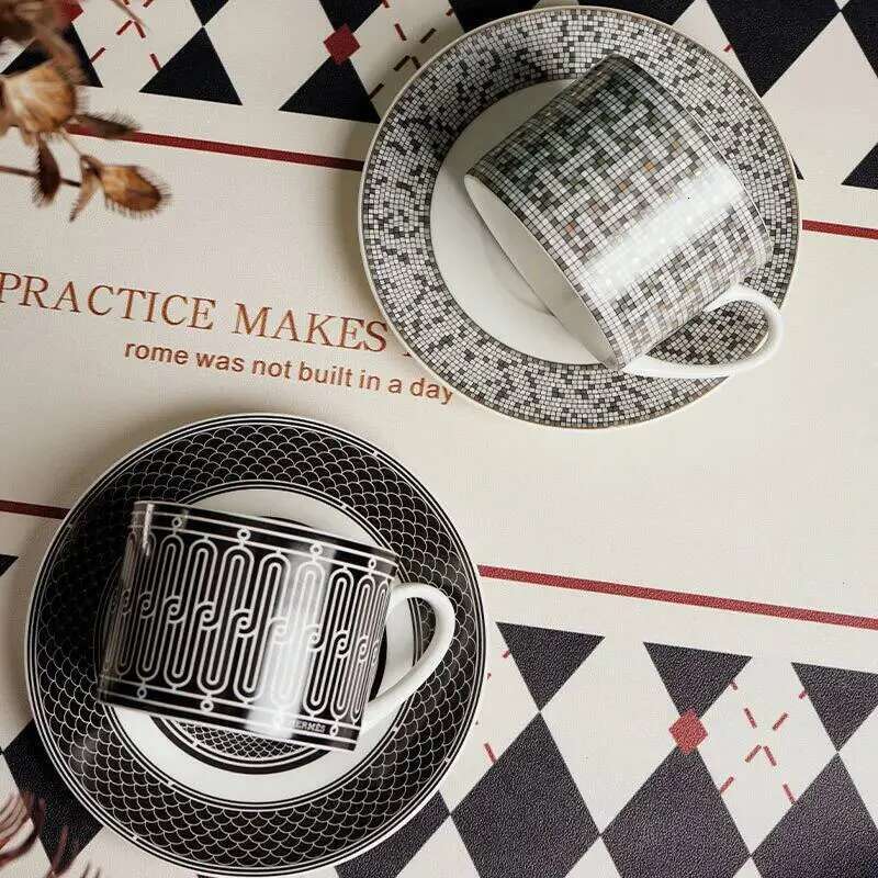High-Quality Trendy H Home Bone Porcelain European Small Afternoon Tea Set Exquisite Coffee Cup Plate