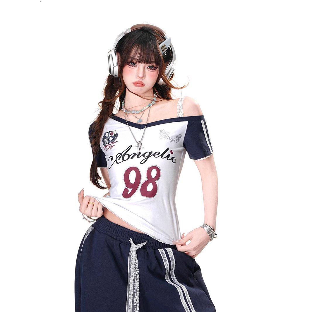 2025 American style short sleeved lace women's T-shirt summer new slim fit off shoulder sexy girl's short top fashion new designer T-shirt