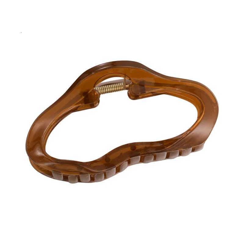 New Clouds Hollow Out Hair Claws Clips Womens Girls Jelly Acrylic Hair Clamps Plastic Irregular Hair Barrettes Hair Accessories Z250729