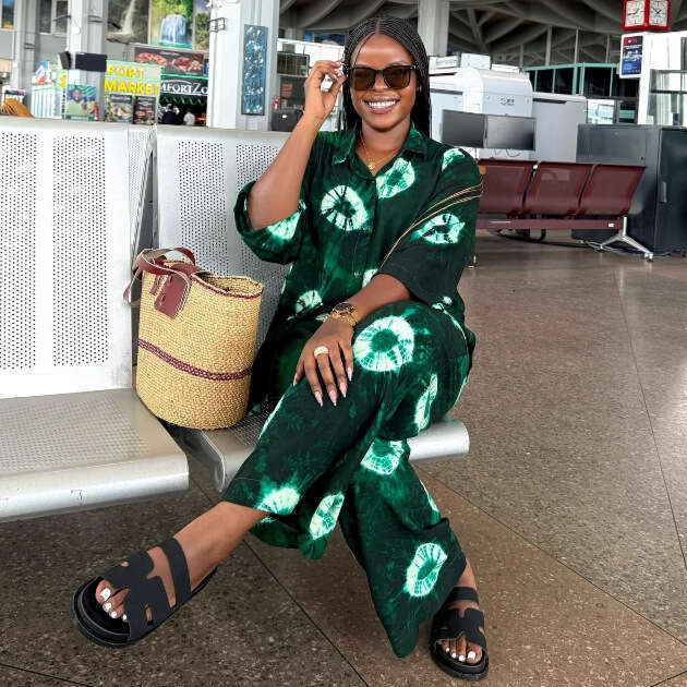 Plus Size Women's Printed Casual Long Sleeve Shirt And Pants Fashionable Two-Piece Set For Women B5