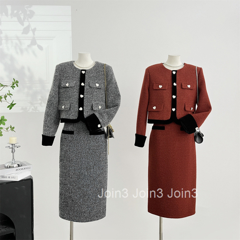 Winter Plus Size Womens Thickened Cotton Small Fragrance Style Skirt Set Slimming Long Sleeve Jacket Short High Waist Skirt Set