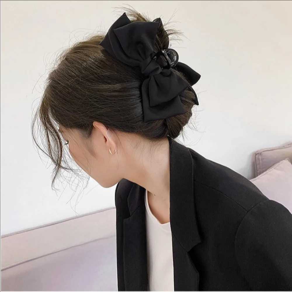 Fashion Women Bow Hairpin Korean Version Of Solid Color Butterfly Satin Hair Clips Girls Hair Accessories Headwear Z250729