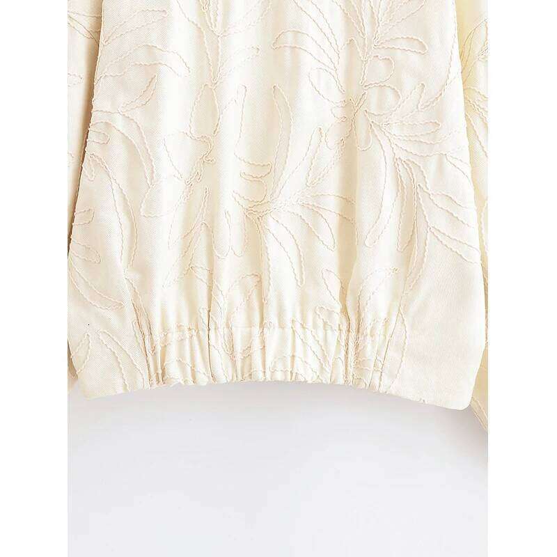 Designer Clothing 2025 YENKYE 2025 Women O Neck Long Sleeve Embroidery Jacket Front Zipper Loose Crop Bomber Outerwear Lady Commuting Casual Outfits