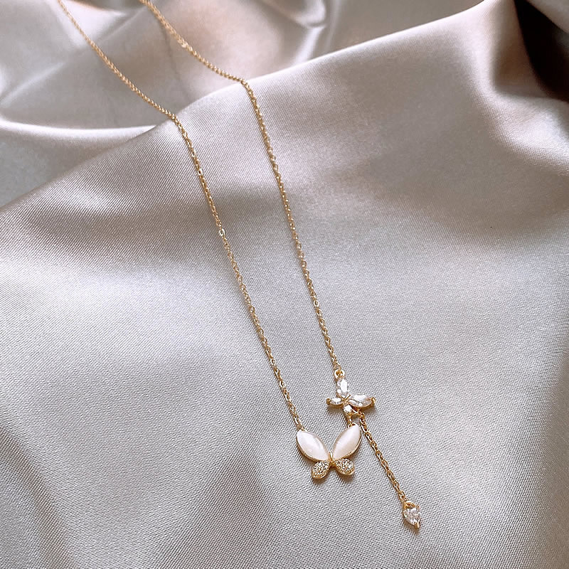 2025 New Micro Inlaid Double Butterfly Pendant Necklace Niche Design Light High-end Clavicle Chain Elegant Accessories Jewelry for Women