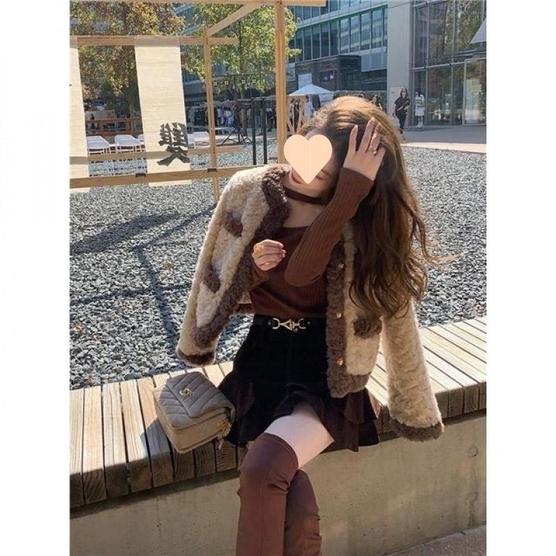 New design 2025 Spring New lambskin Coat for Women Korean style, fashionable, casual, loose, versatile and stylish short top for outerwear free shippi