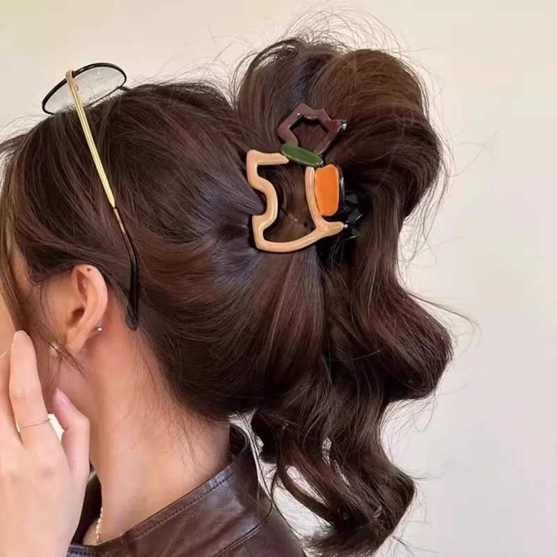 Cute Cartoon Hollow Dog Hair Claw for Women Girls Sweet Hair Ornament Headband Hair Claw Clip Hairpin Fashion Hair Accessories Z250729