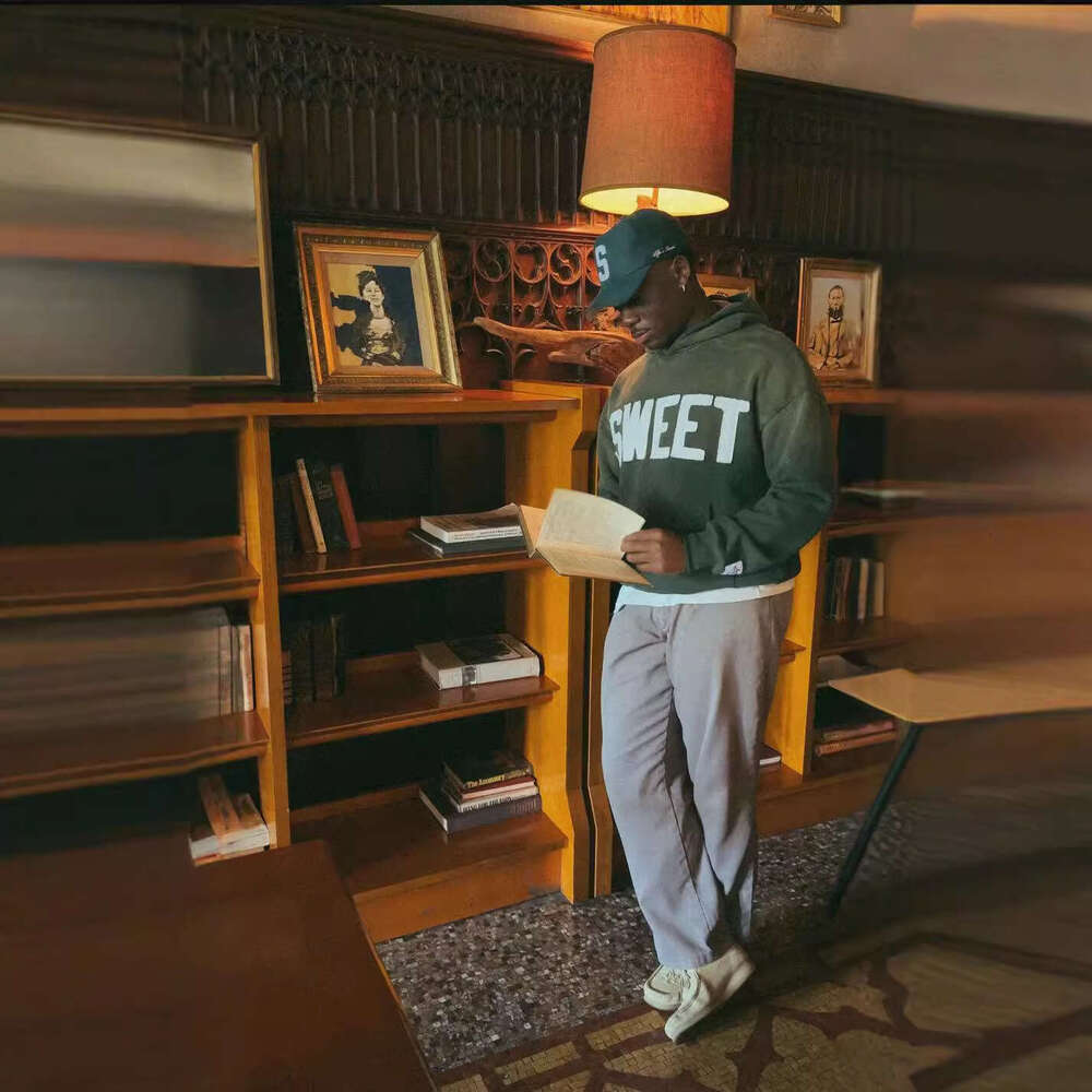 Fashion Letter Hip-Hop Printed Unisex Trendy Loose Casual Sports European Size Hoodie