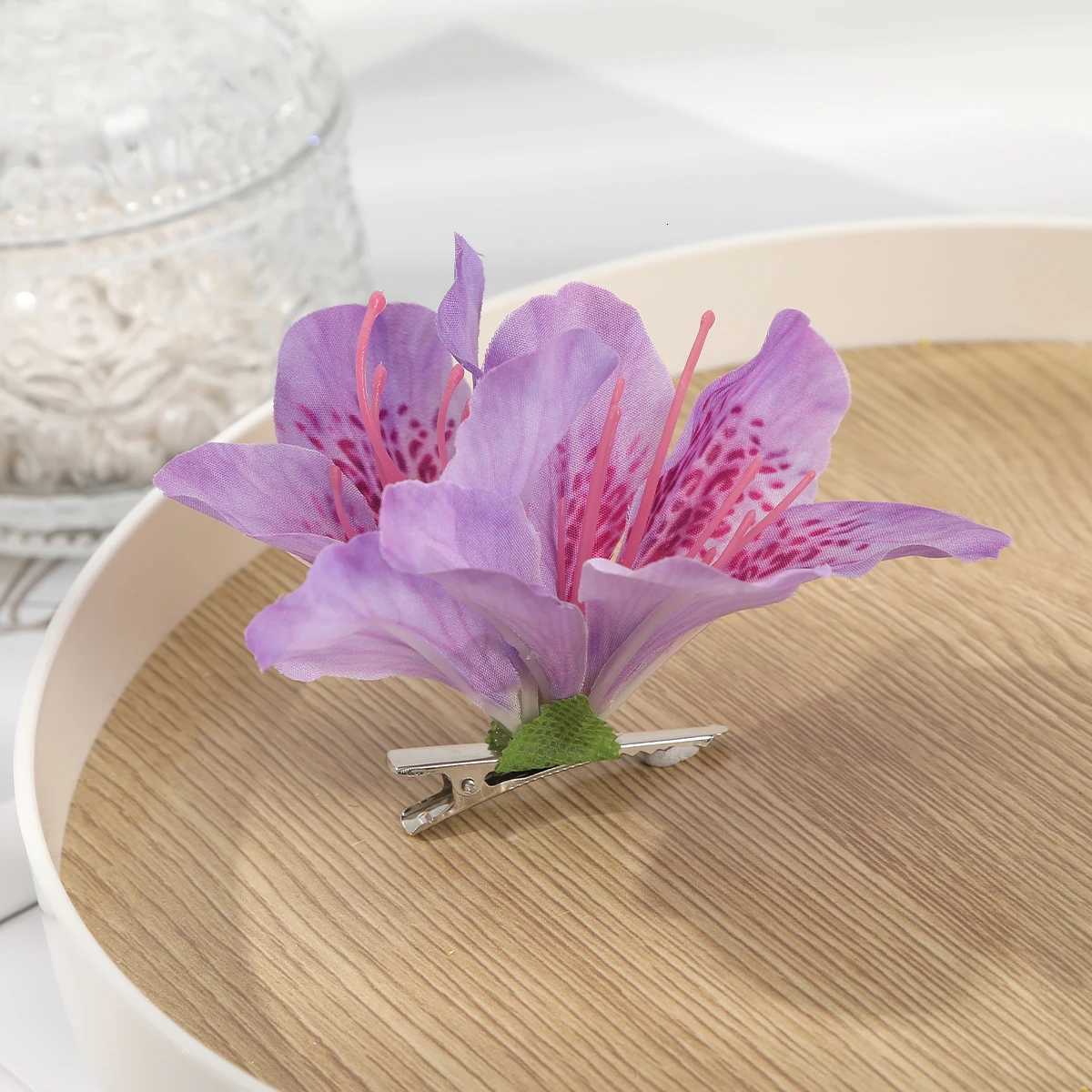 Avaytr Bohemia Canna Flowers Small Hair Clips Hawaii Bridal Flowers Hair Clips Hairpins Barrette for Wedding Hair Accessories Z250729
