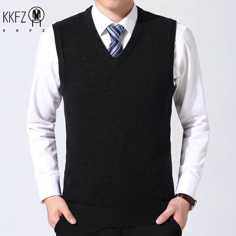 Autumn Winter Mens Solid Color Vneck Knitted Vest Casual Fashion Warm Sweater Versatile Top 250729