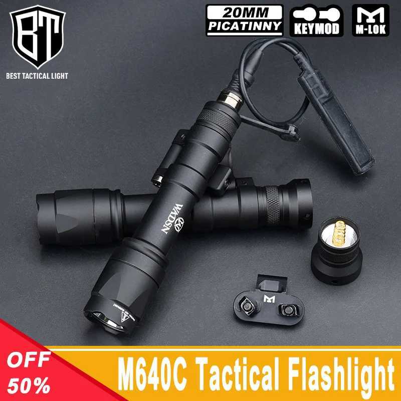 WADSN M600 M640C Tactical Flashlight 800 Lumens White LED Scout Light Fits 20mm Picatinny Rail Hunting Weapon Airsoft Accessory XJ250728
