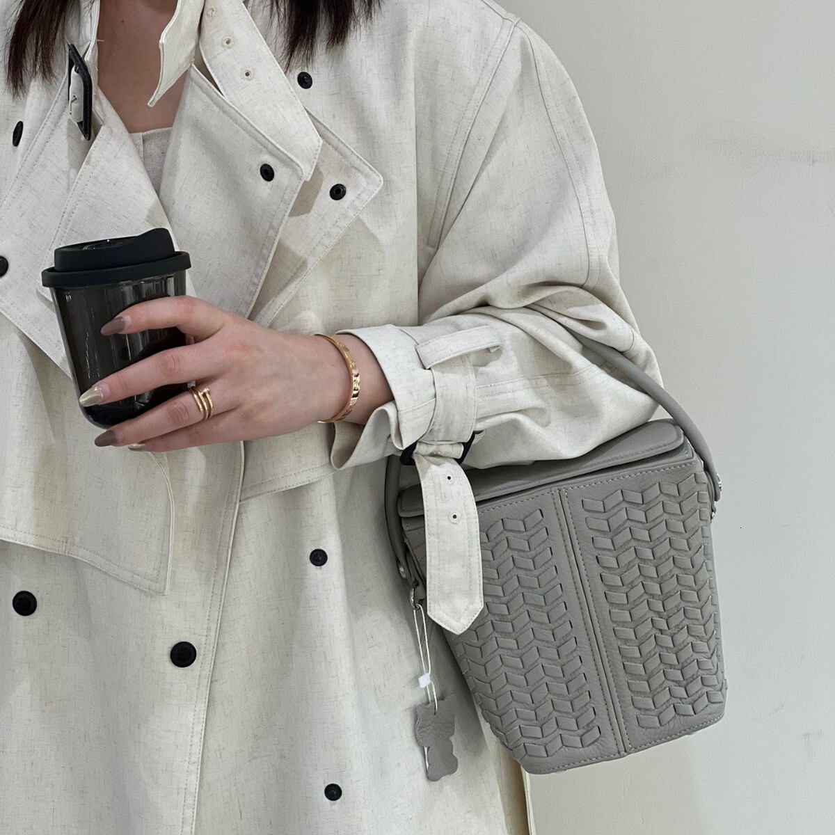 New Niche First Layer Cowhide Handwoven Handbag Fashion Versatile Crossbody Genuine Leather Women's Bag