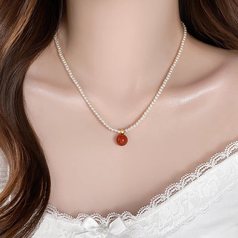Red Agate Shijia Xiaomi Pearl Necklace Accessories Women's Choker Light Niche 2025 New Pendant Collarbone Chain Jewelry for Women