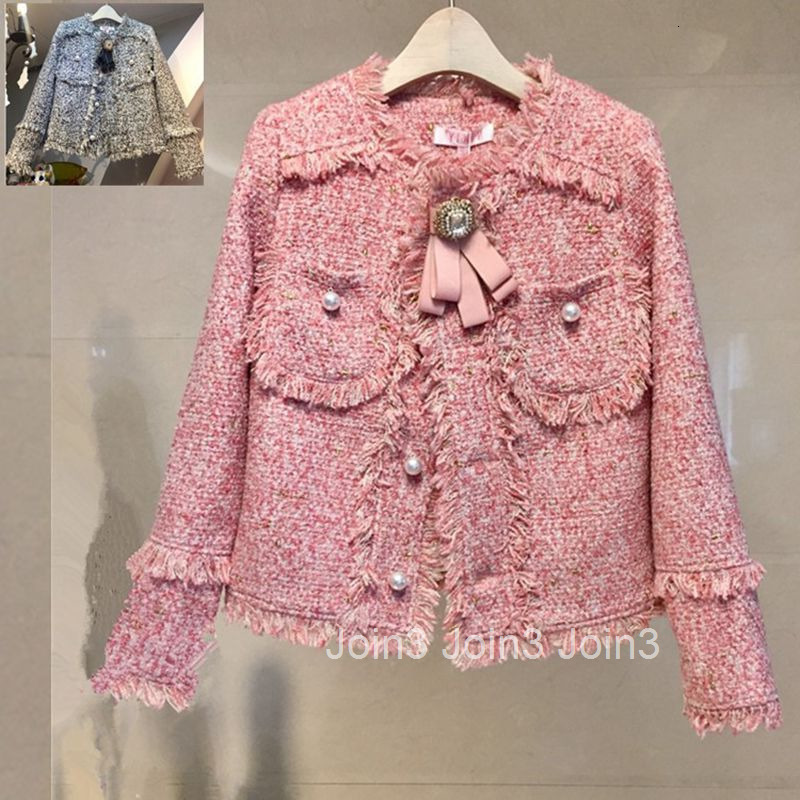 French Style Petite Outfit Age-Reducing Set for Women Autumn Winter Soft Chic Woolen Short Coat and Vest Dress Two-Piece