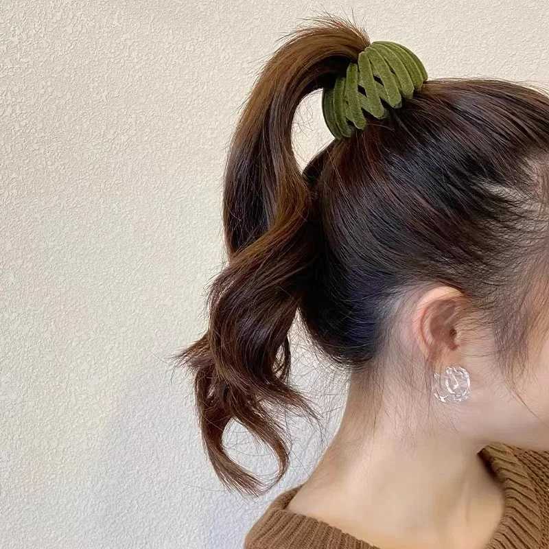 2Pcs Ponytail Hair Clips for Women Bird Nest Shaped Hair Claw Girls Simple Hairpin Lazy Braiding Tool Women Hair Accessories Z250729