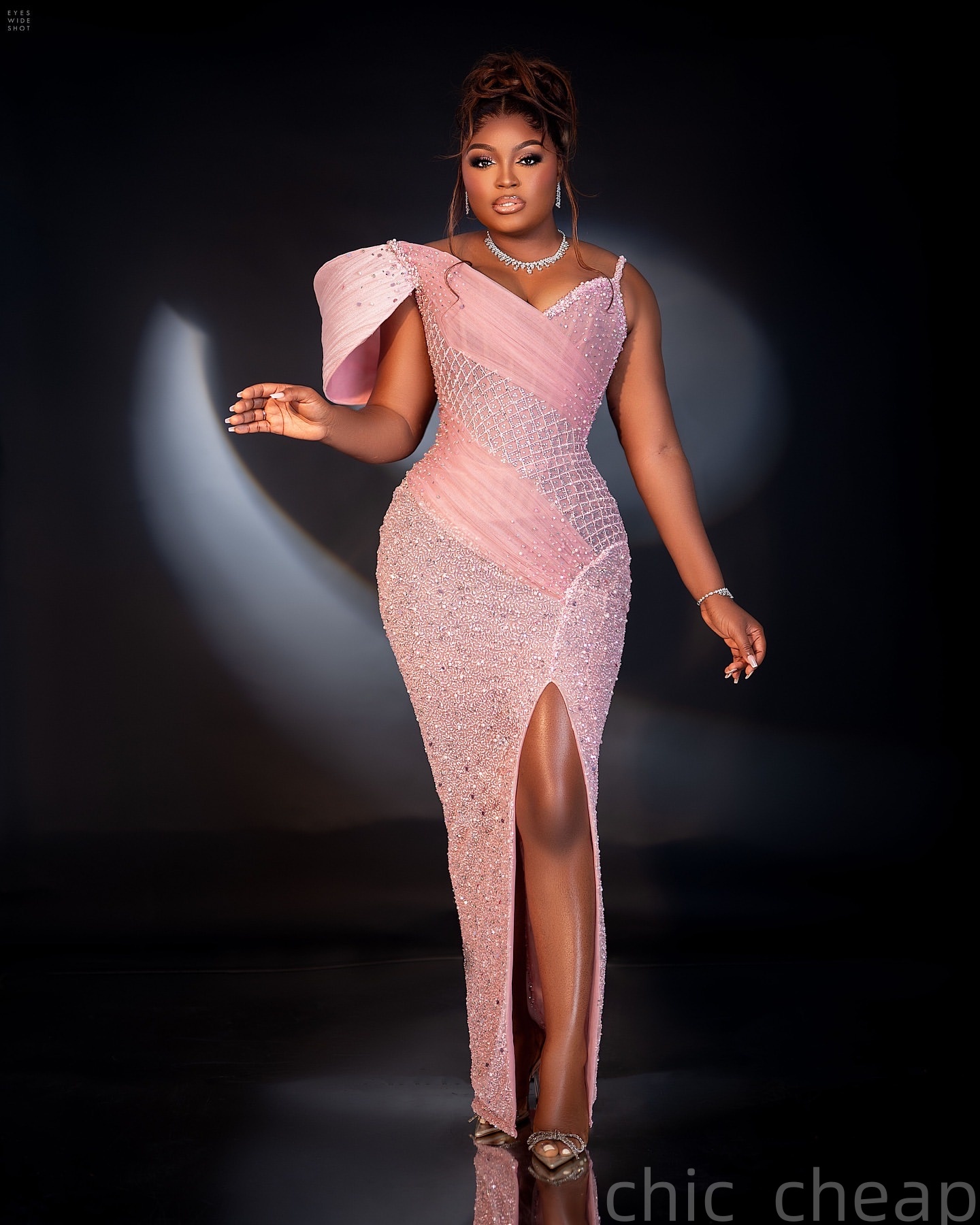 Pink Sheath Prom Dresses 2025 Pearls Beaded Sequined High Split Evening Formal Party Second Birthday Engagement Gowns Plus Size Dress For Special Occa