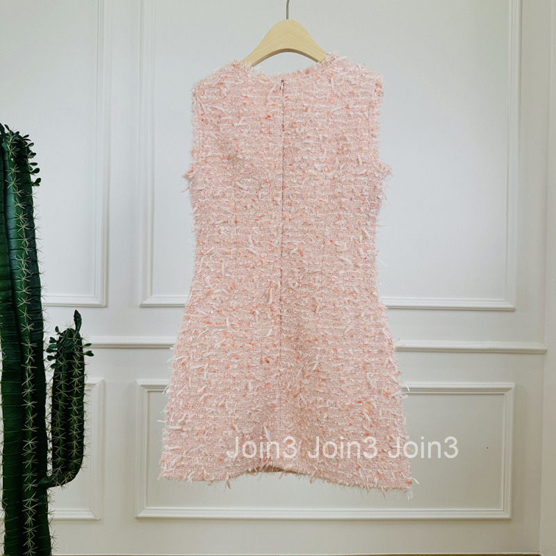 Winter Spring New French Style Small Fragrance Willow Leaf Age-Reducing Fashionable Elegant Whitening Base Sleeveless Vest Dress