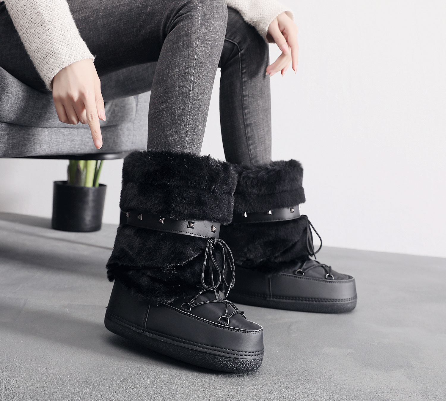 Womens artificial fur leather boots with middle claw strap waterproof platform snow boots for winter warm and comfortable womens pink ski boots 241113