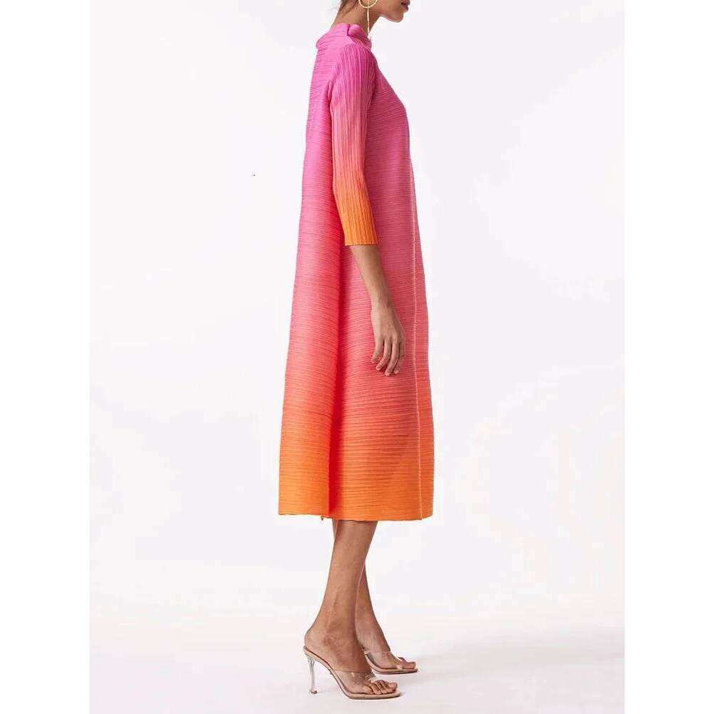 Miyake Elegant Gradient Pleated Dress Turtleneck Full Sleeves Pink Orange Fashion Mid-Calf Dresses For Women New