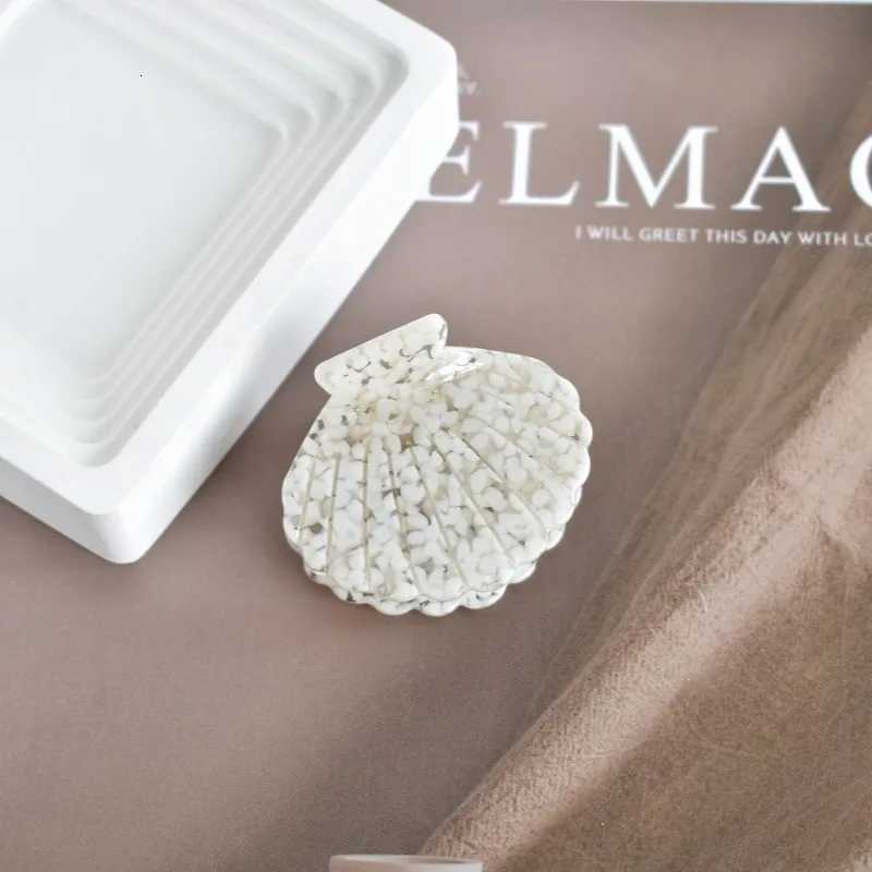 Unique Korean Hair Clips for Women Small Colorful Originality Shell Shape Hair Claws Acetate Material Hair Accessories 2025 Z250729