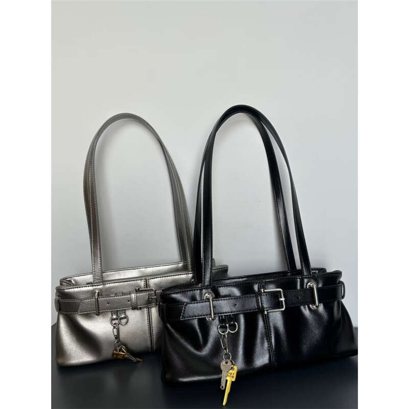 Genuine Leather Large Capacity Commuter Celebrity Style Korean Niche Design Belt Buckle Cowhide Single Shoulder Baguette Underarm Bag B5