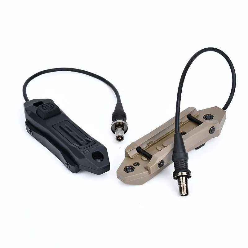 300 Tactical Scout Light M600 Flashlight With Dual Function Pressure Switch Outdoor Airsoft Hunting Spotlight Fit M-Lok Keymod R250728