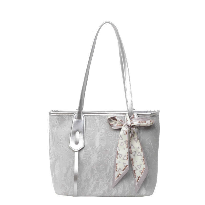 Textured Tote for Women 2025 New Large Capacity Versatile Commuter Fashionable Trendy Shoulder Casual Class Bag