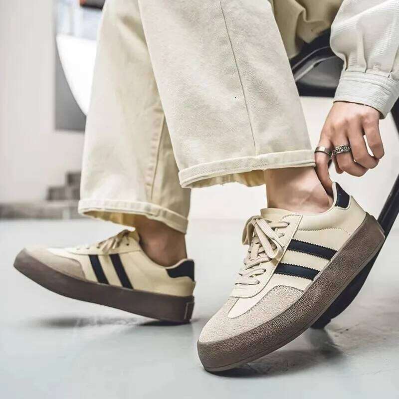 Men's Sneakers Large Size fashion casual sneakers couple walking plus size breathable fiess running shoes men shoes45-50