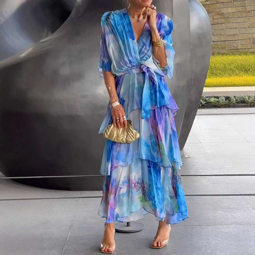 2025 New Cross-Border European and American Fashion Versatile Printed Layered Dress