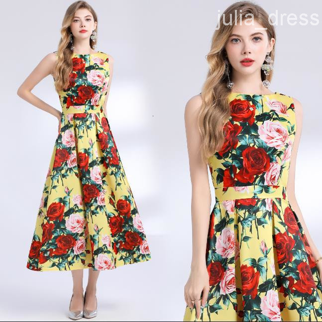 6005 Sleeveless High Waist Dress with Three-Dimensional Tailoring and Waist-Cinching Design