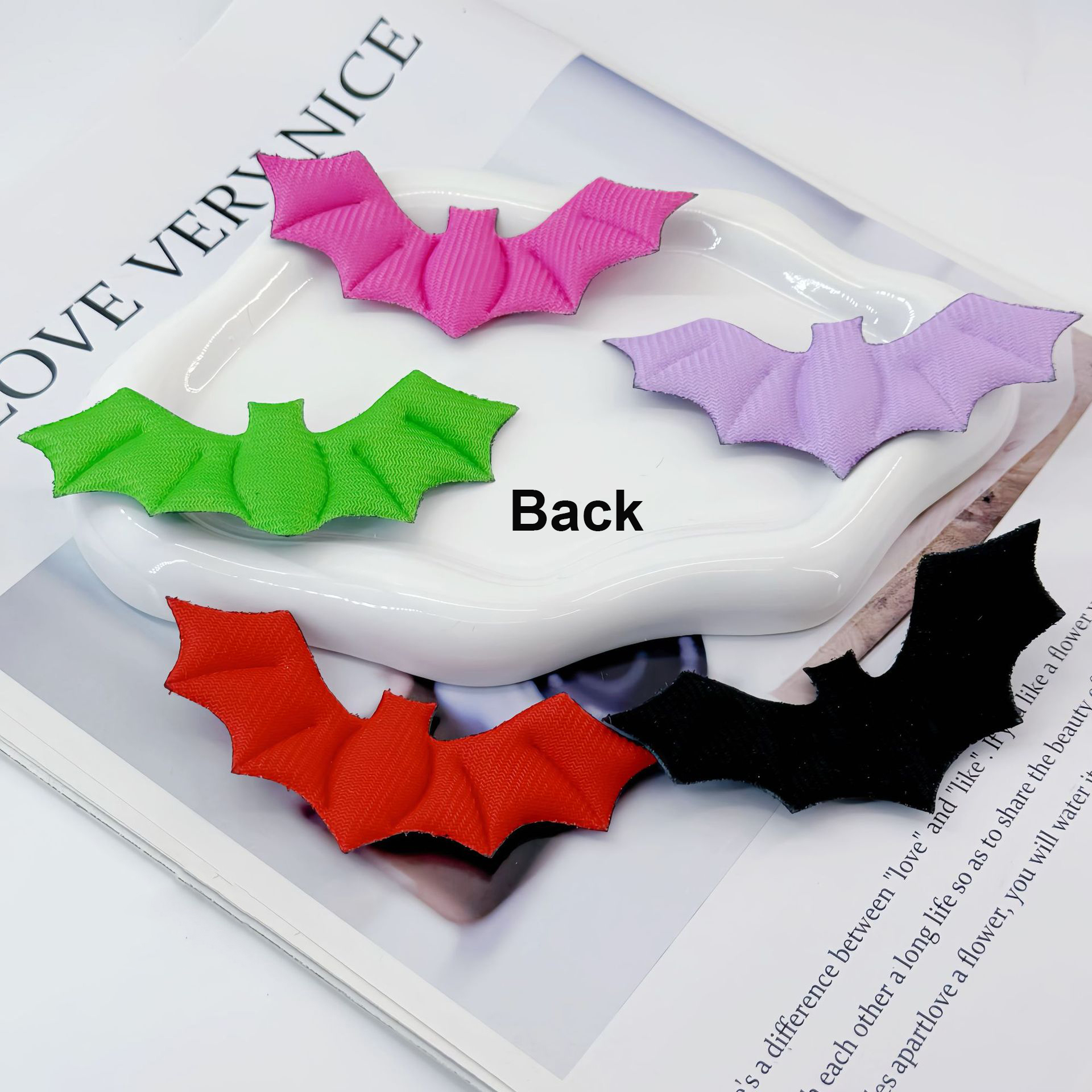 30Pcs/Lot 10*4.3CM Halloween Shiny Demon Bat Padded Appliques For DIY Halloween Costume Vampire Hair Clip Decoration Patch