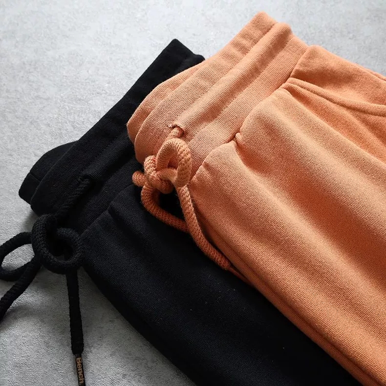 Men's Nylon Spandex Shorts for Casual Sports with Moisture-Wicking Fabric