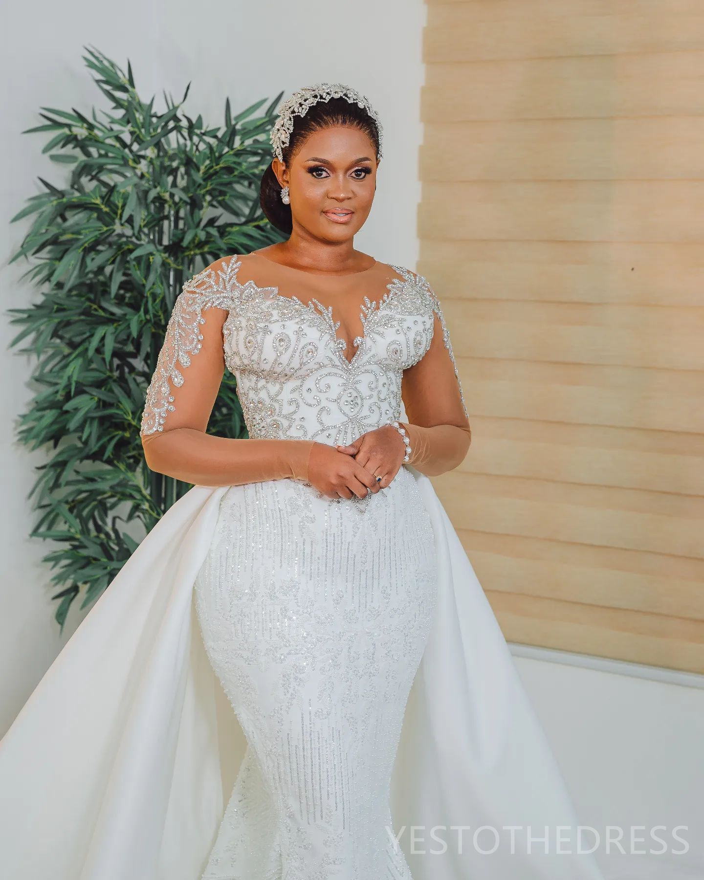 2025 Plus Size African Wedding Dress Bridal Gowns For Bride Detachable Train Mermaid Sheer Neck Illusion Long Sleeves Beaded Lace Wedding Gowns For Bl