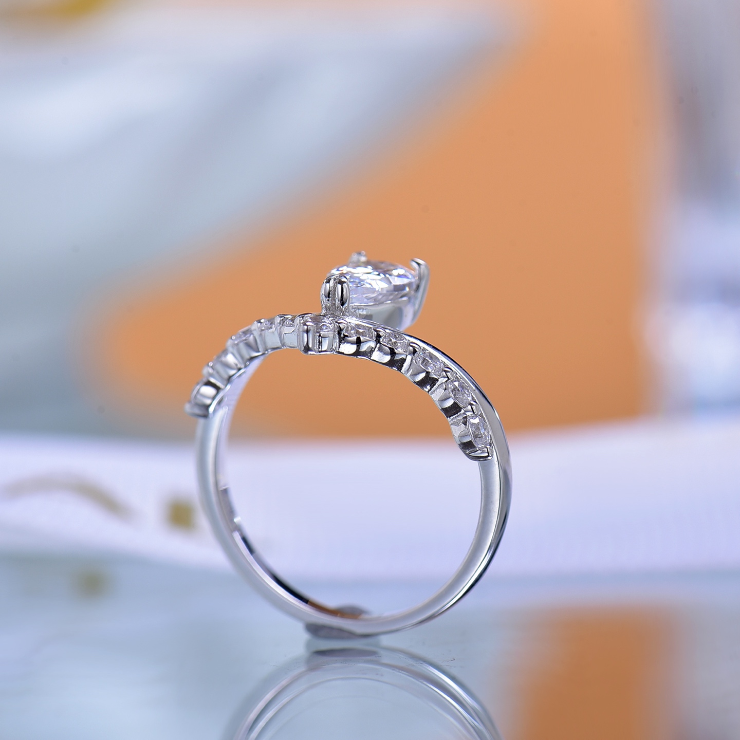 Enchanting Mermaid's Love Moissanite Ring - Ideal Gift for Lovebirds, Shiny Gem Accessory with Mythical Charm Engagement Wedding Jewelry