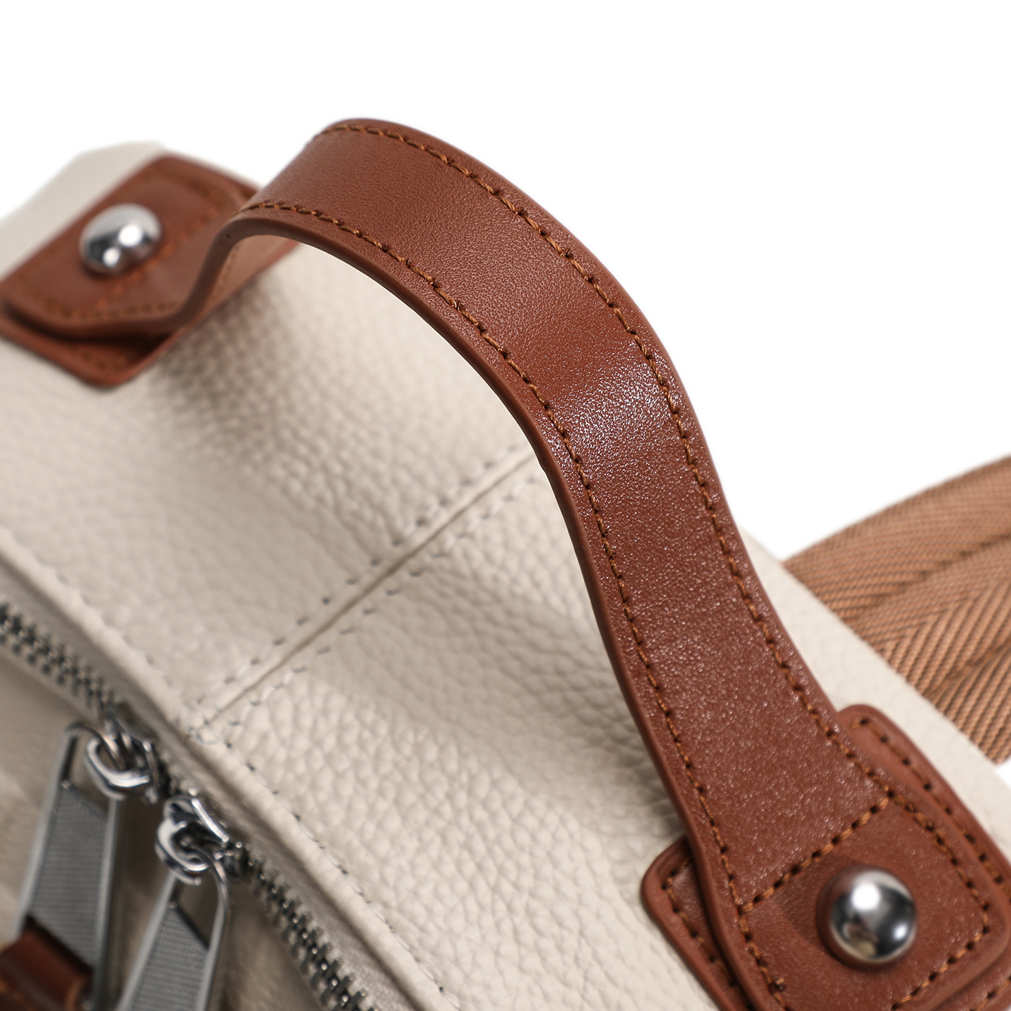 Advanced genuine leather women's backpack, new niche commuting computer backpack, casual versatile backpack
