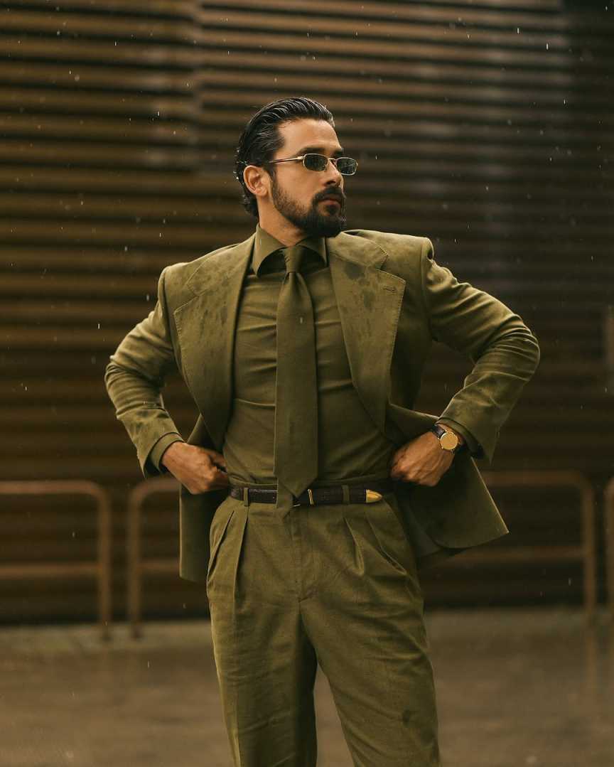 Classy Men Suits High Quality 2 Pcs Blazer Jacket Pants Single Breasted Formal Business Wedding Groom Tuxedos Customized