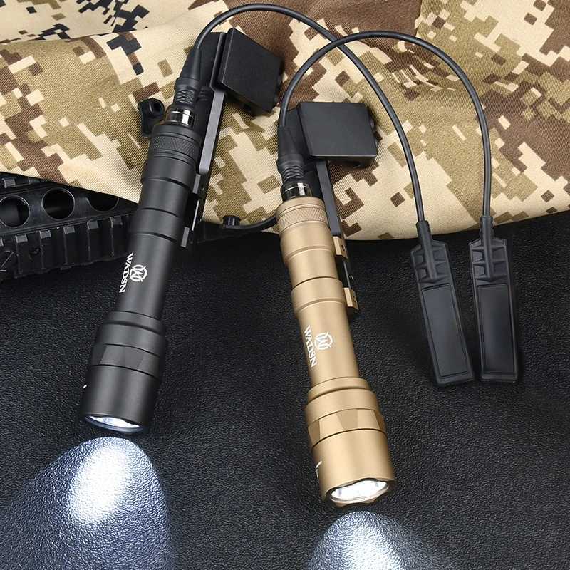 Tactical M600 Flashlight M600U LED Spotlight With 45 ° Offset Adaptive Light Mounting Metal Base For 20MM Picatinny Rail XJ250728