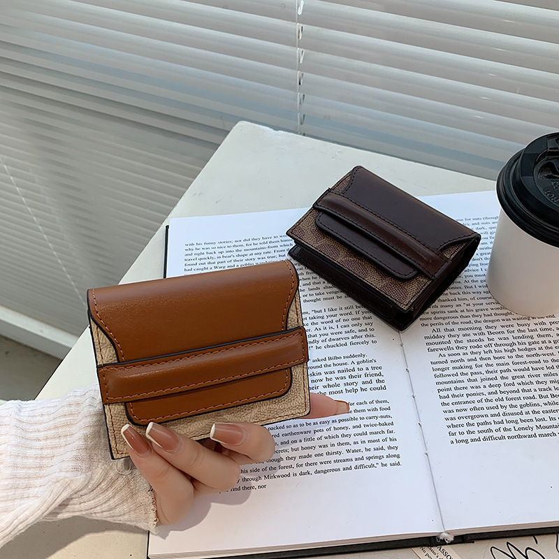 Designer Bag wallet Vintage Card Holder For Women 2025 New Small And Exquisite Coin Purse Multi-card Slot Short Foldable ID Holder Luxury Bag Free Shi