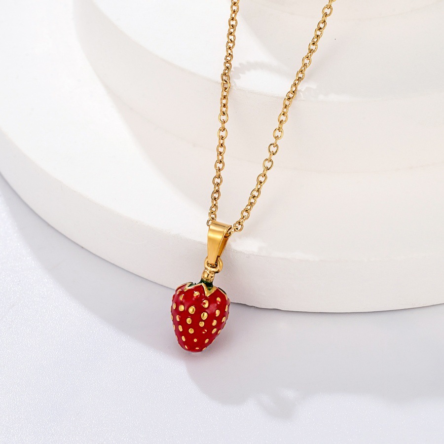 Trendy Fruit Strawberry Stainless Steel Necklace for Women Simple High-End Feel Non-Fading Pendant Niche Versatile Jewelry for Women