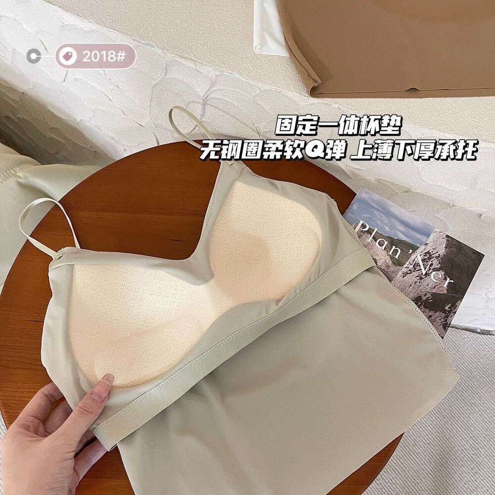 Designer T Shirt Summer Ice Silk Backless Camisole With Chest Pad Bra Integrated Inner Wear Base Layer Hot Girl Tube Top Outerwear